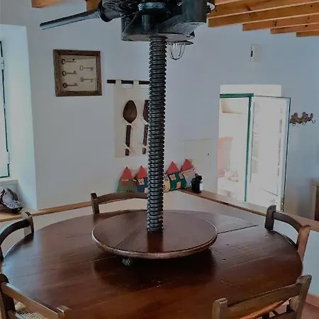 Casa Rustica Do Lagar * Lamas