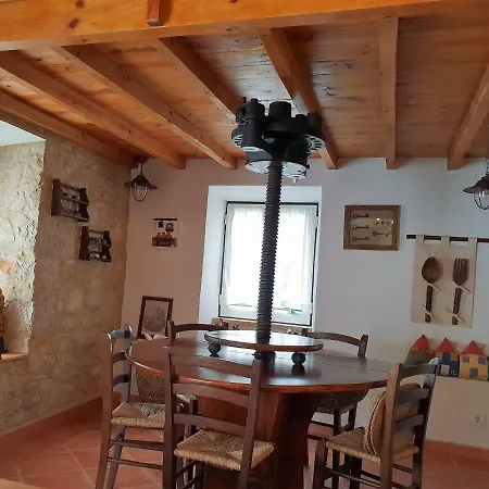 Holiday home Casa Rustica Do Lagar Lamas